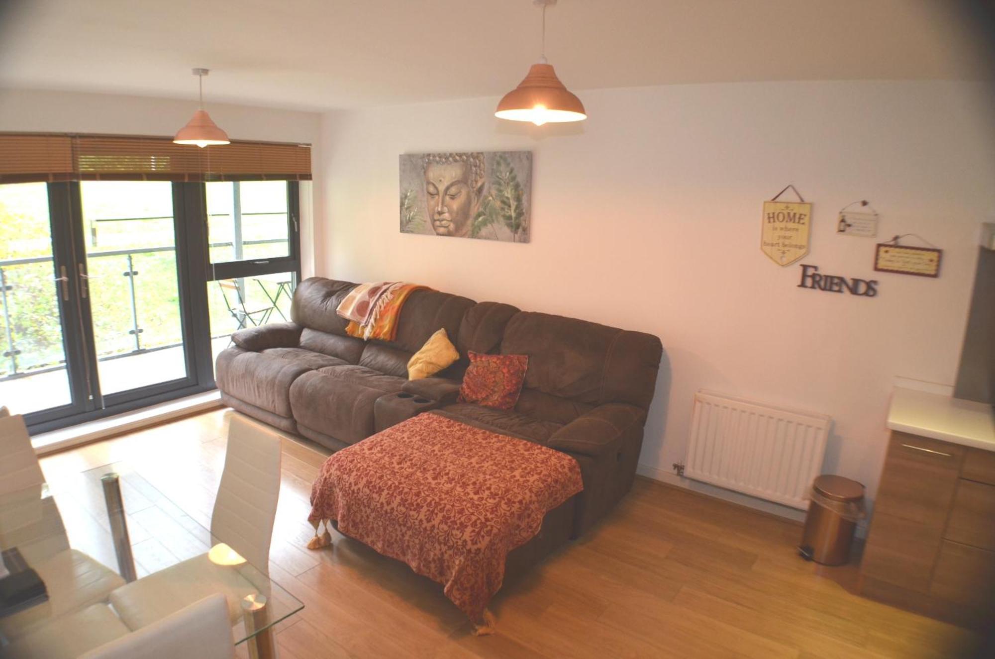 Brentwood Town Retreat - Large 2 Bedroom Apartment Kültér fotó